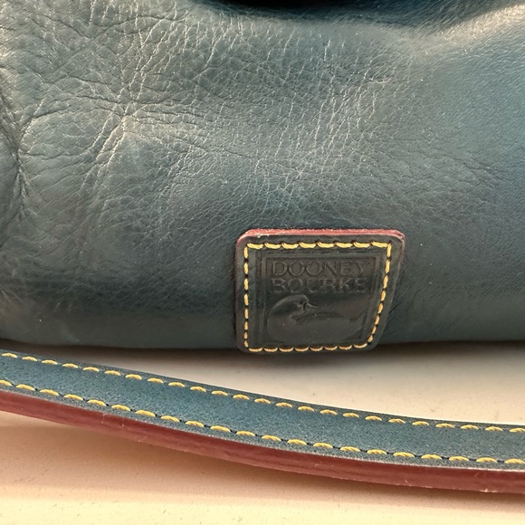 Dooney & Bourke Blue/Denim Leather Shoulder Bag - Picture 2 of 4